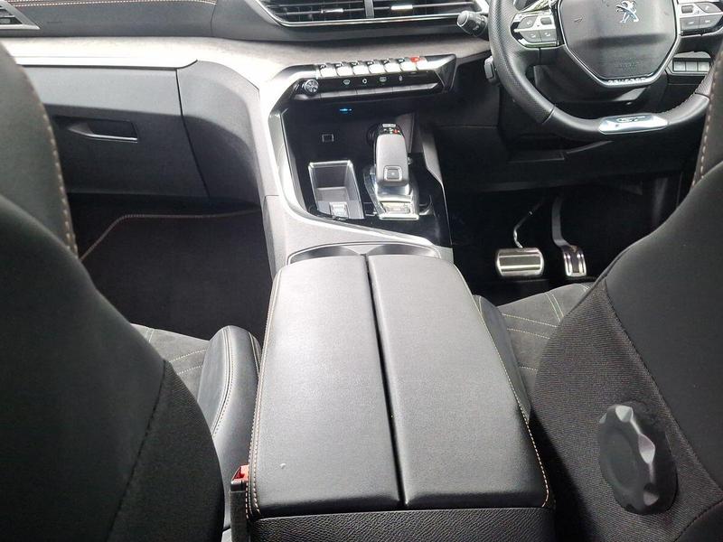 Used Peugeot 5008 NU72WBT 41