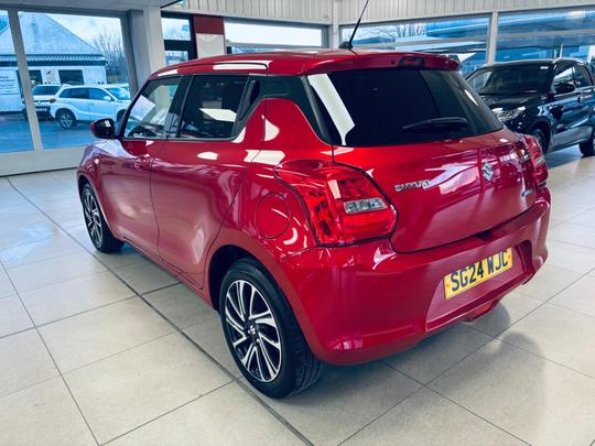 Suzuki Swift Photo at-d24903e56a5548fdabb2ad103b70ae3f.jpg