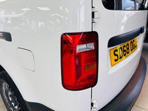Volkswagen Caddy Maxi Photo 6