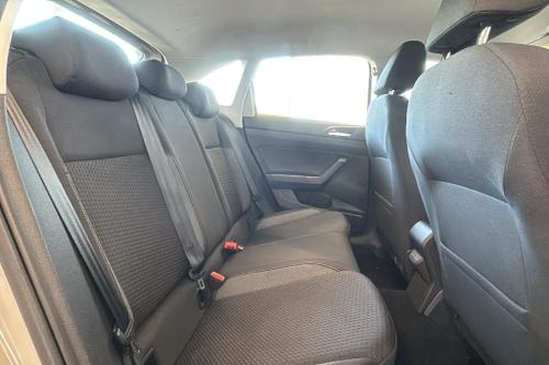 Volkswagen TAIGO Photo at-d262923887af4a9ba80a408d8c779356.jpg