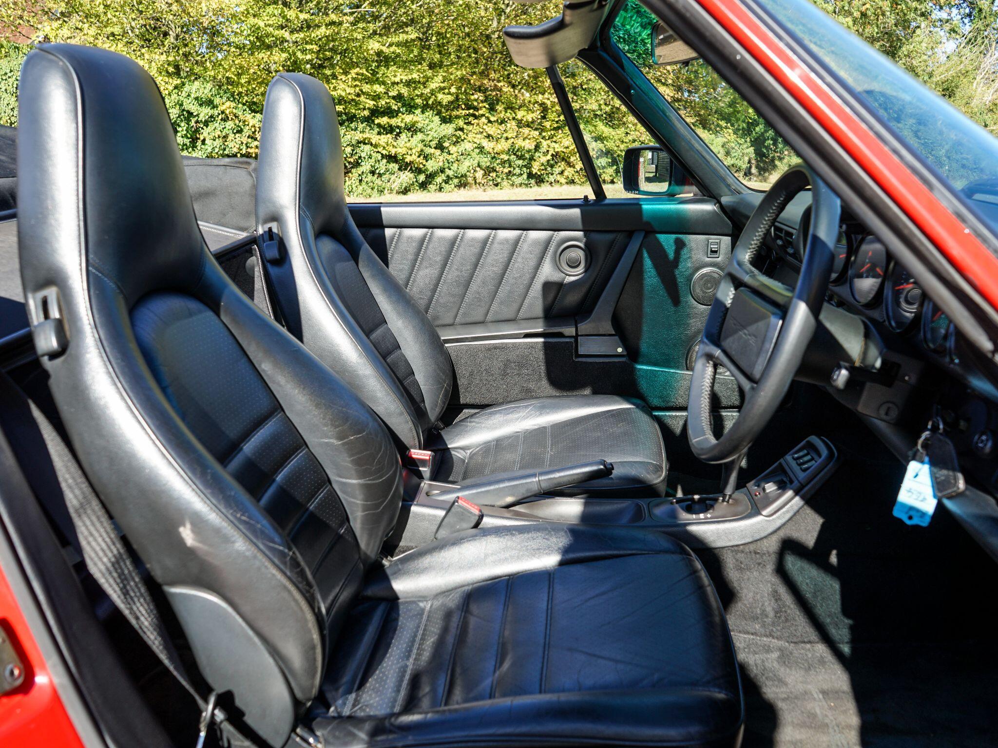 Porsche 964 C2 Cabriolet 3.6 964 Carrera 2 Cabriolet 2dr — photo 18