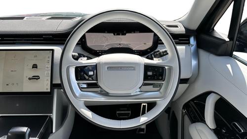 Land Rover Range Rover Photo at-d2d759c0834143ab8951b4536483afff.jpg