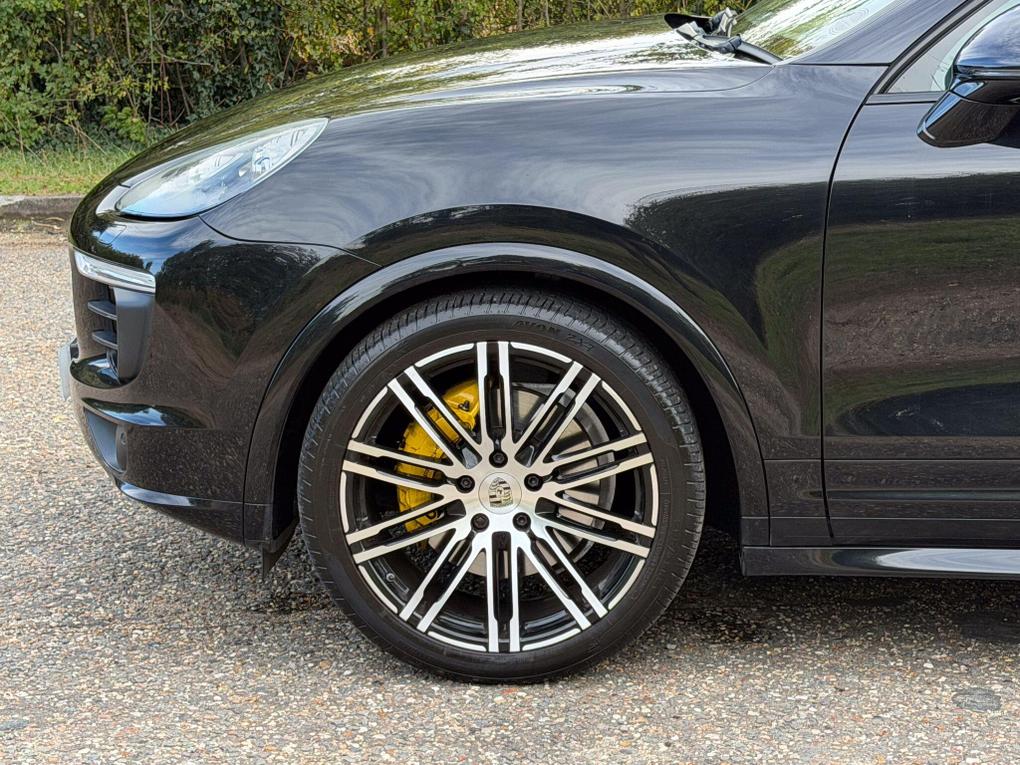 Used Porsche Cayenne W121GHT 5