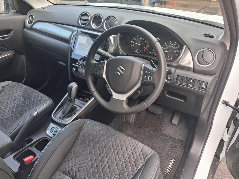 Suzuki Vitara Photo at-d320b1edff9c49b5af56aec36679c551.jpg