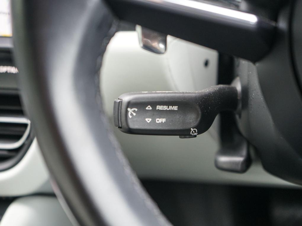 Used Porsche Macan LX72PFK 39