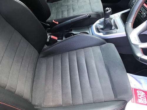 SEAT Arona Photo at-d3e606cf742049fe988d45ce7d4d6950.jpg