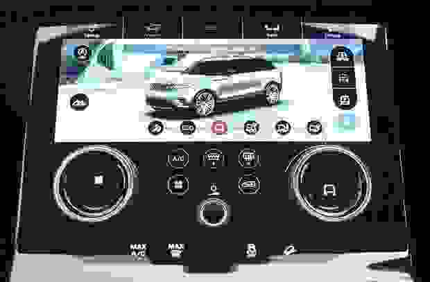 Land Rover RANGE ROVER VELAR Photo at-d3eaed887dc04cad95f29f003b87eee3.jpg