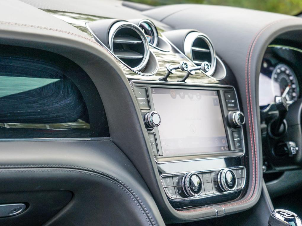 Used Bentley Bentayga B1TLY 21