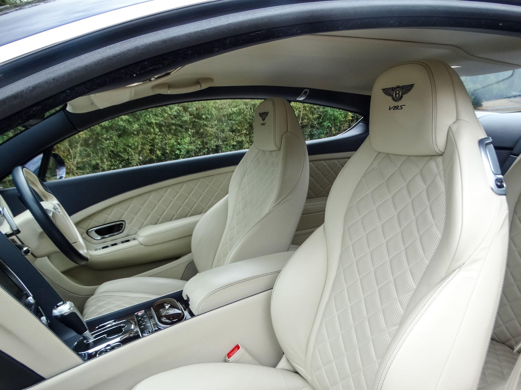 Bentley Continental 4.0 V8 GT S Coupe 2dr Petrol Auto 4WD Euro 6 (528 ps) — photo 11