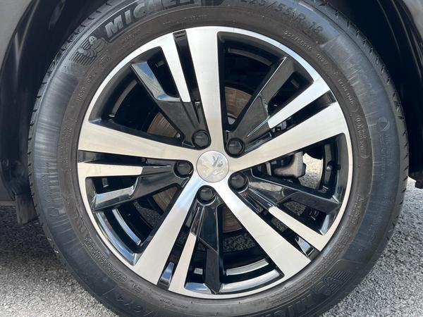 Used Peugeot 3008 LG72KYK 3