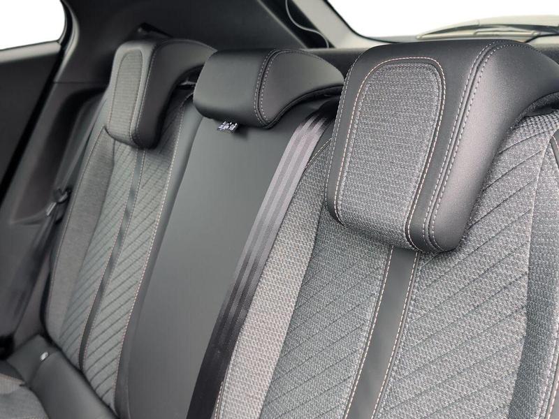 Used Peugeot 2008 202601058926455 12