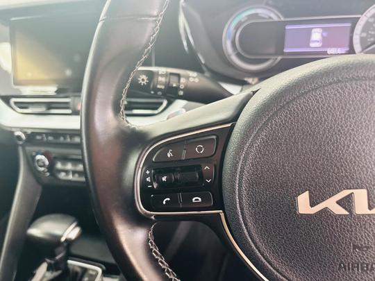 Kia Niro Photo at-d45a60fd01034ac683beacd094e42a70.jpg