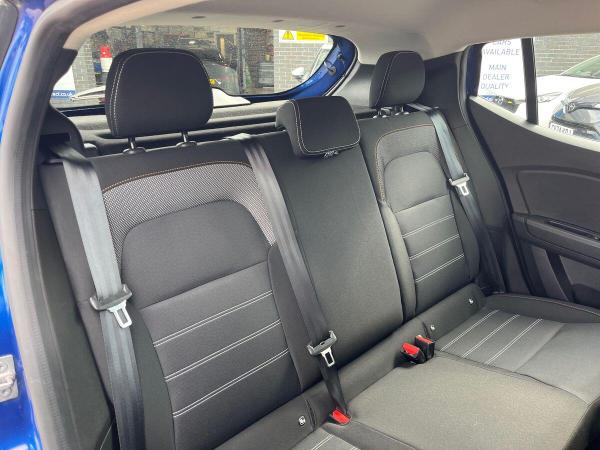 Dacia Sandero Stepway Photo at-d46e7e7c0208413f90e98750a9ef4448.jpg
