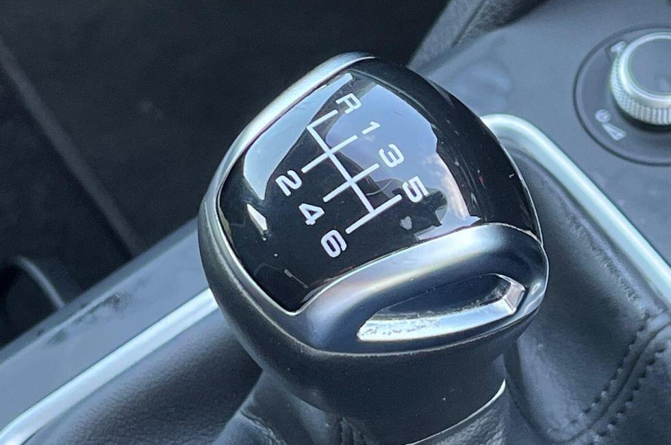 Audi Q2 Photo at-d471488ba4e348f88ed88d50e2996e43.jpg