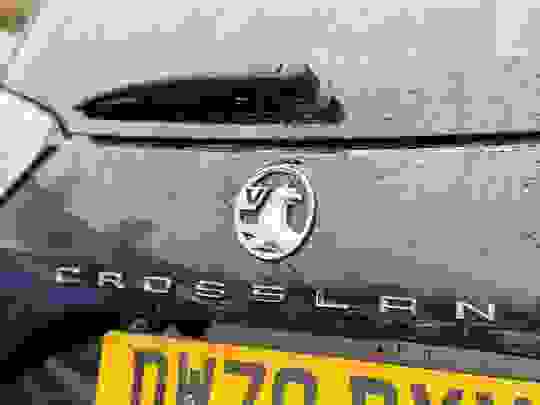 Vauxhall Crossland Photo at-d4864c088eaa417f9c2a3e42b03f9cb3.jpg