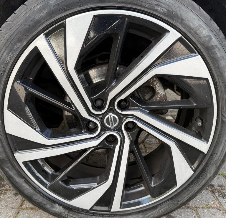 Used Nissan Qashqai WJ71FCV 27
