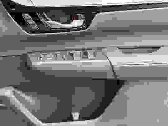 Honda CR-V Hybrid PHEV Photo at-d4a68ff4d373408ba2be7a7e6c4c38a0.jpg