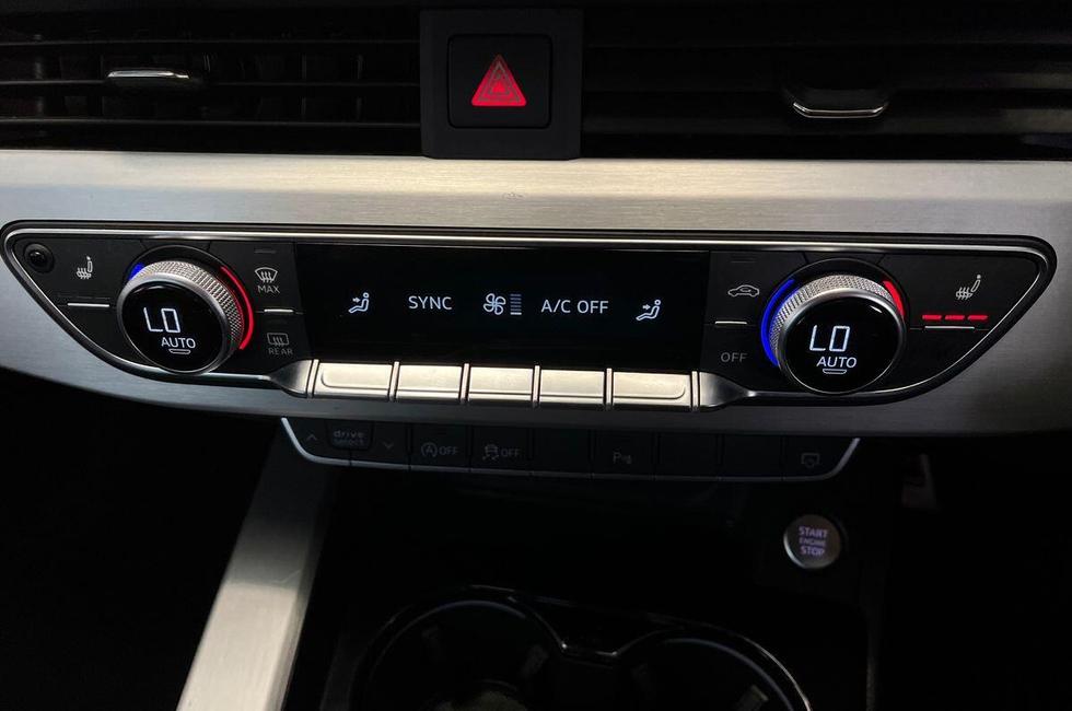 Audi A4 Photo at-d501930a52d143c3a628f20090875621.jpg