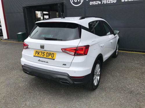 SEAT Arona Photo at-d5196c07ad264657a57d09d458fa9b03.jpg