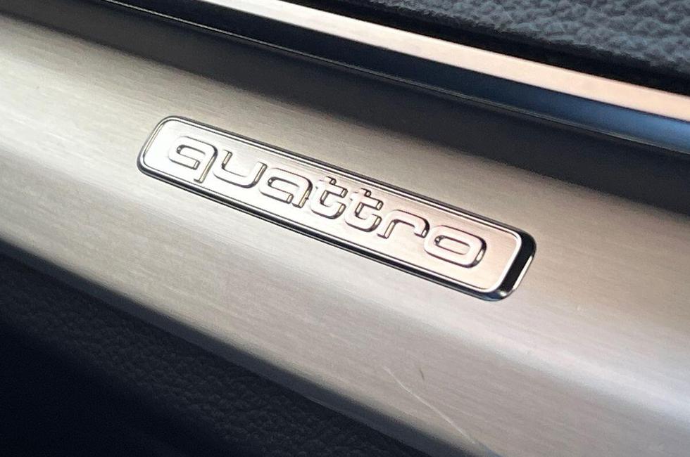 Audi Q5 Photo at-d53413ddf16049ddb1244c2e5480f5bb.jpg