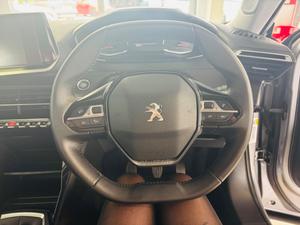 Peugeot 2008 Photo 25