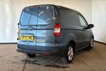Ford TRANSIT COURIER Photo 3