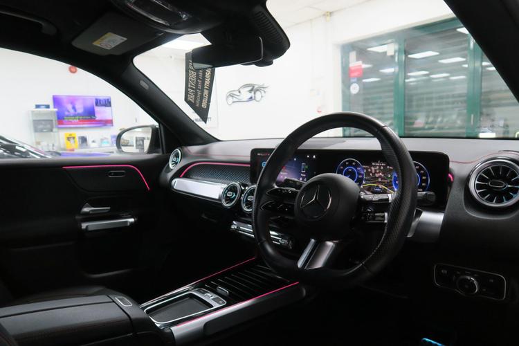 Used Mercedes-Benz EQB GU24YFR 10