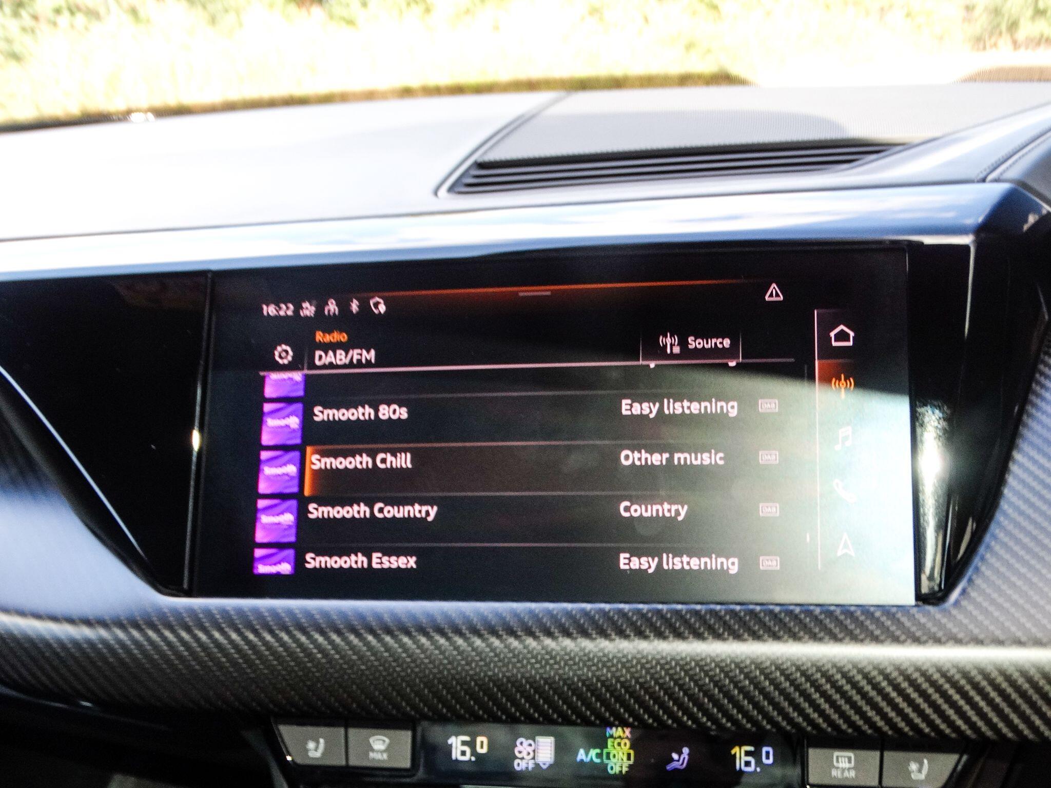 Audi RS e-tron GT 93.4kWh Auto quattro 4dr — photo 28