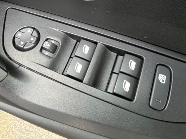 Used Peugeot 2008 MM24AMO 29