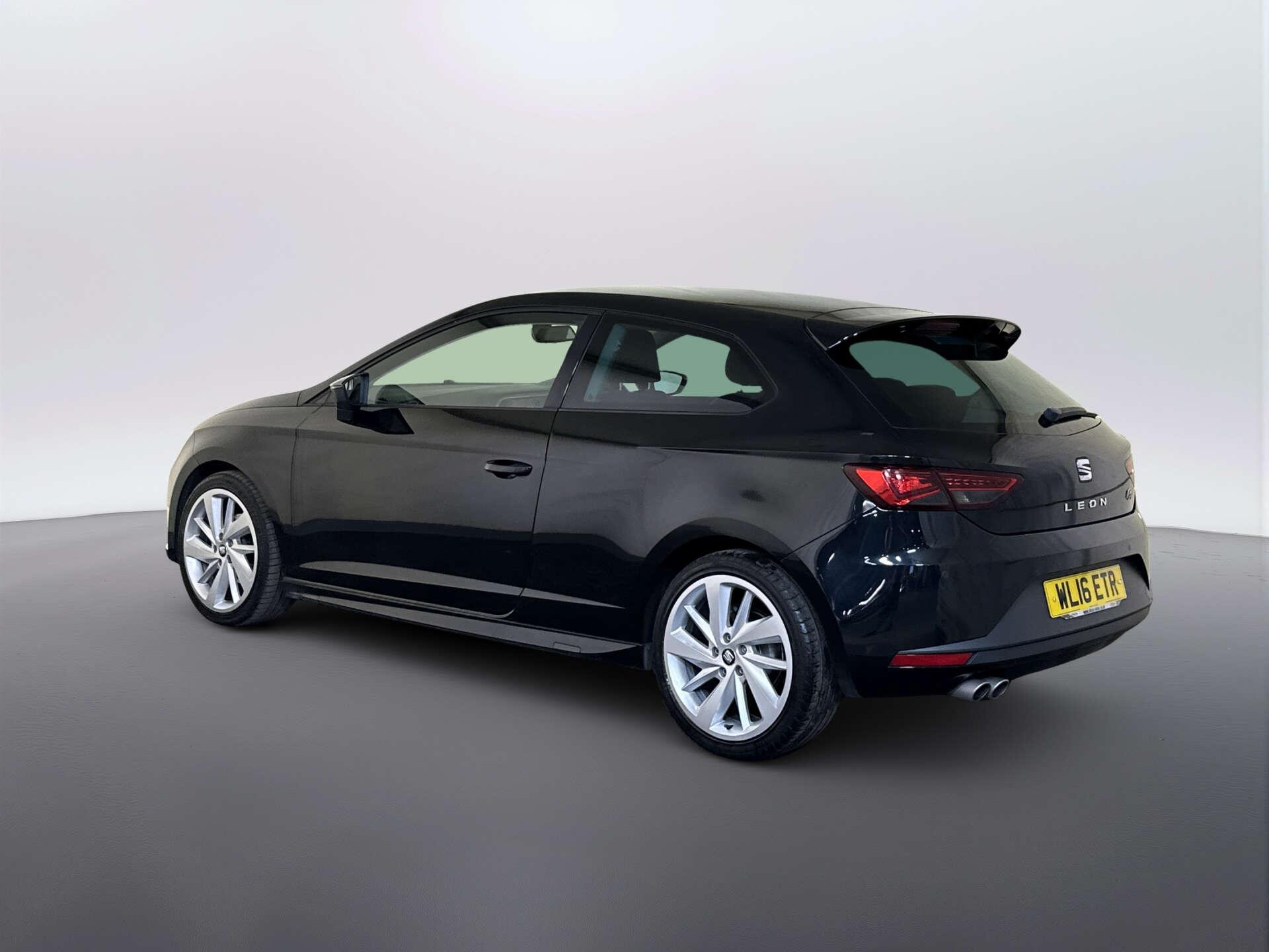 2016 SEAT Leon thumbnail 9