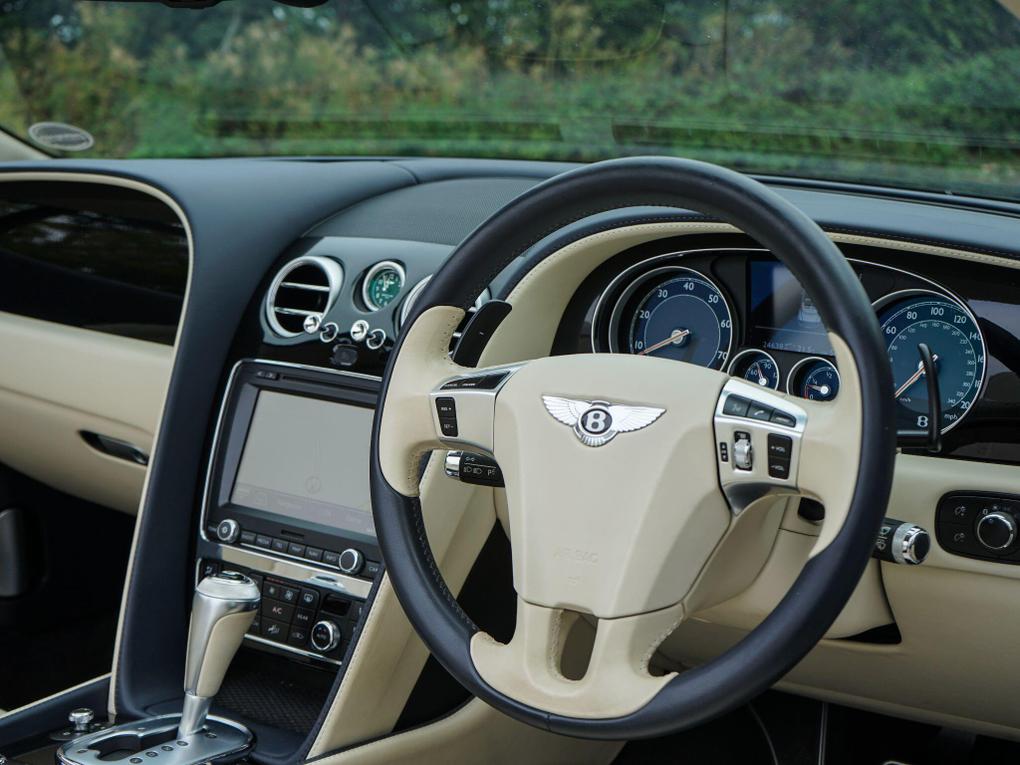 Used Bentley Continental YA14OFW 21