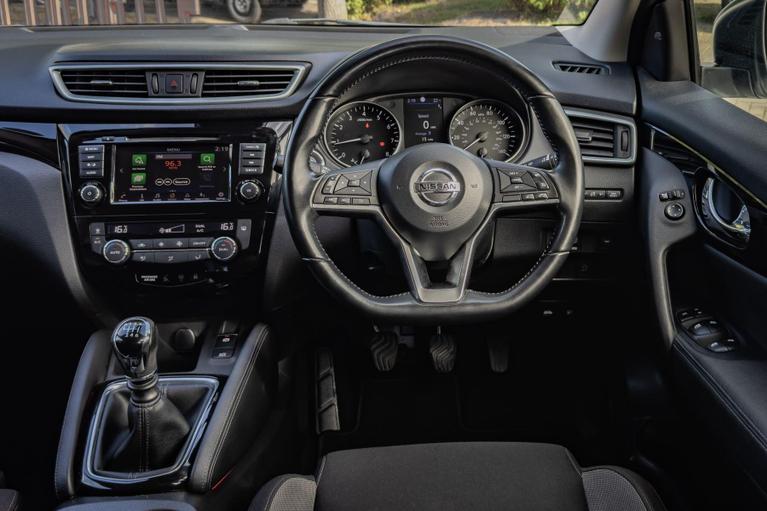 Used Nissan Qashqai SL69KHF 21