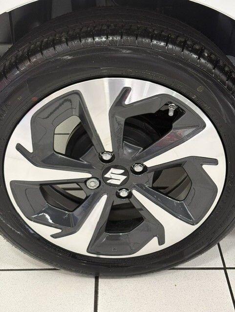 Suzuki Swift Photo at-d5e16a20dfa344cf9aa978d0a5943bd2.jpg