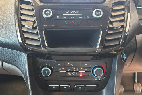 Ford TRANSIT CONNECT Photo at-d5ed16c3b87140e0a34553d00b243a36.jpg