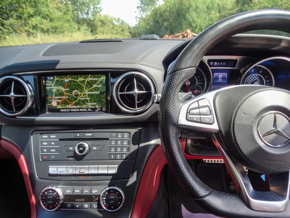 Used Mercedes-Benz SL YE17DFY 8
