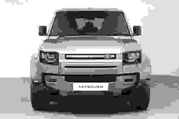 Land Rover DEFENDER Photo at-d63640e719da46f29c6cce5b3843d009.jpg