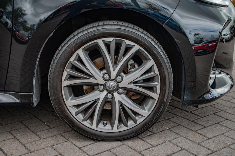 Used Toyota Yaris GK72SMO 17