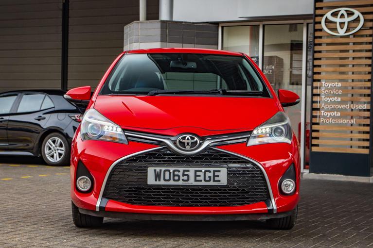 Used Toyota Yaris WO65EGE 7