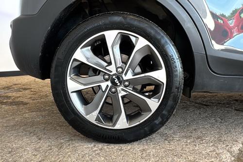 Kia STONIC Photo at-d69514d182204832b93202212325480b.jpg