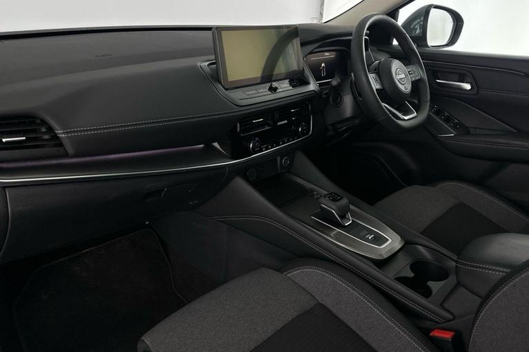 Used Nissan Qashqai OW74VTA 6