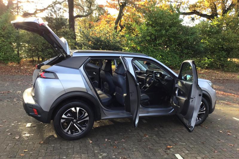 Used Peugeot 2008 BG70TOU 42