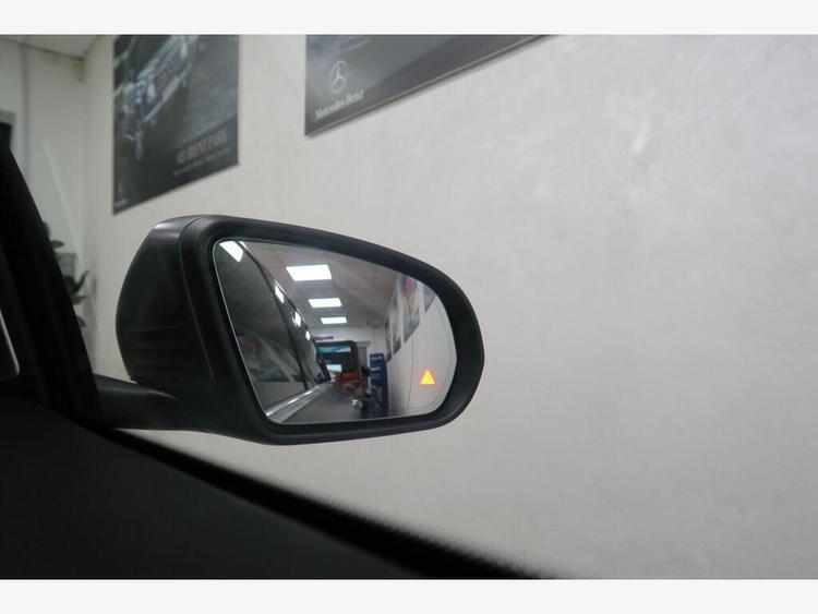 Used Mercedes-Benz EQC FY22VYA 17