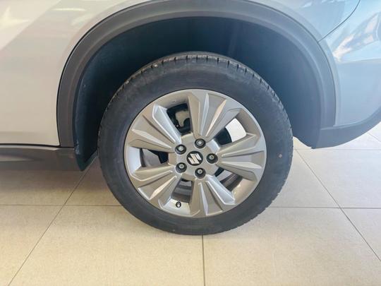 Suzuki Vitara Photo at-d723f72fc74149b5abe042b0ea5d7d82.jpg