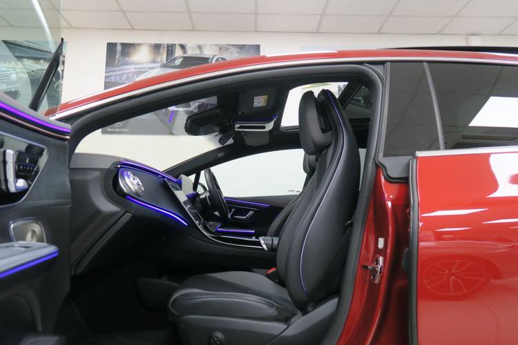 Used Mercedes-Benz EQE KT73DKE 10
