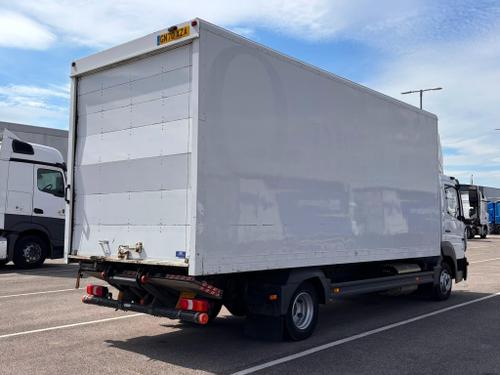 Mercedes-Benz Atego Photo at-d74c802982874b6dbecaf101902e3d15.jpg