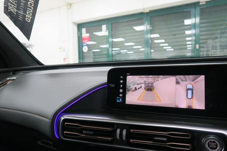 Used Mercedes-Benz EQC LR22UDB 18