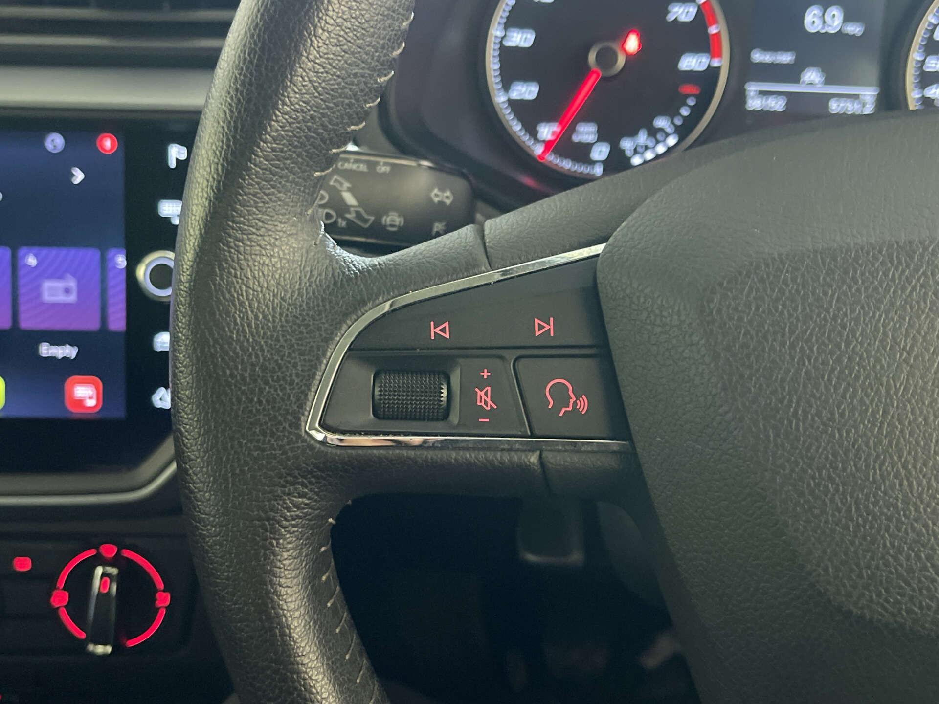 2021 SEAT Arona thumbnail 19