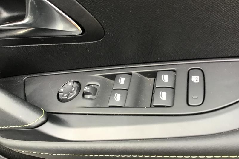 Used Peugeot 208 GK74OSA 19