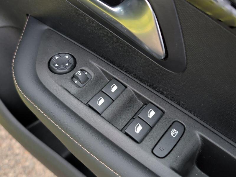Used Peugeot 208 WP25YOR 26