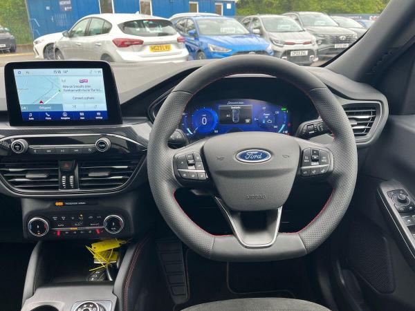 Ford Kuga Photo at-d7bc37c9c78848bc8bdc66cf7231e506.jpg